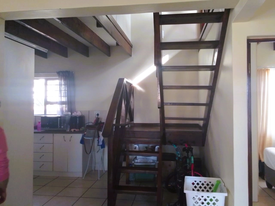 To Let 4 Bedroom Property for Rent in Vredenburg Western Cape